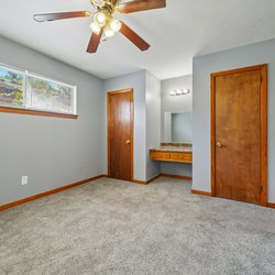 interior view Twin Gates